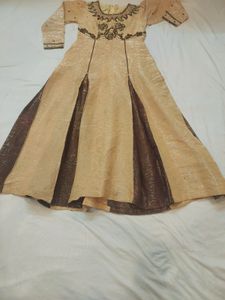 Elegant Beige &amp; Brown Ethnic Gown