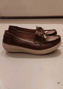 Brown Loafer Shoes with Bow Detail