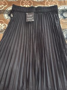 Black Pleated Midi Skirt
