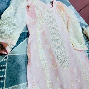 Elegant Pink Kurta Set