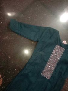 Dark blue Embellished Kurta