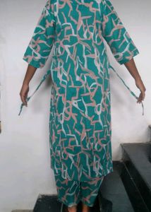 Teal Abstract Print Kurta Set
