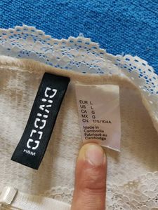 H&amp;M Cream Ribbed Lace Trim Camisole Top