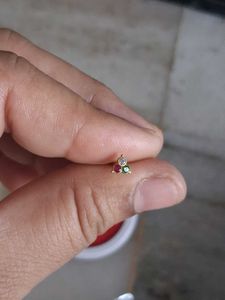 Gold Nose Pin with stones