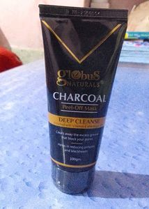 Globus Naturals Charcoal Peel-Off Mask