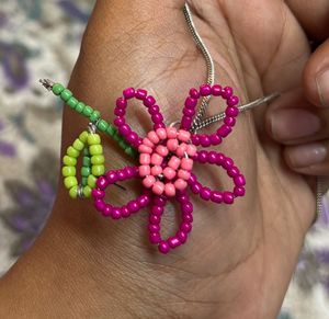 Beaded Tlited Flower Pendant Necklace