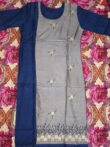Women's embroidered kurta