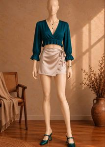 🌿 Midnight Green Ruffled Peplum Crop Top