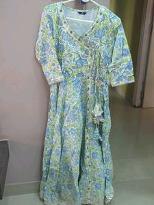 Beautiful Floral Print Kurta Set