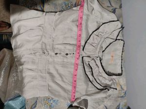 Chic White Top &amp; Black Pants Set