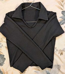 Black Ribbed Collared Crop Top