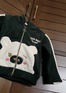 Nins Moda Adorable Bear Hugs Zip-Up Hoodie
