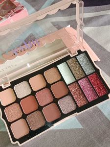 ANYLADY Colorful Eyes Eyeshadow Palette