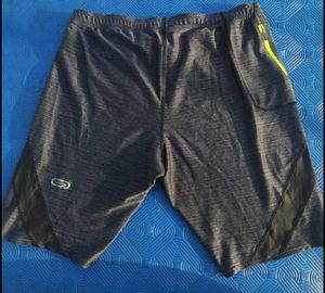 🤹🏻🦹KALENJI DECATHLON SHORTS WITH KEYHOLD