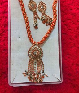 Stunning Orange & White Stone Necklace Set 6