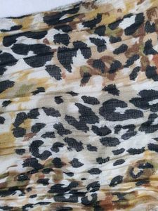 wrinkled cotton scarf