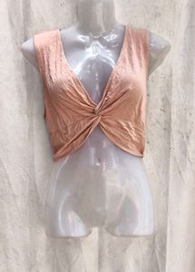 7278. Twisted Front Crop Top