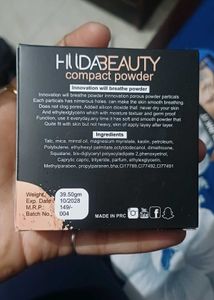 HUDA BEAUTY Fixing Compact Powder