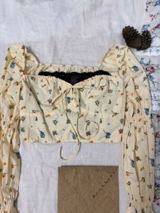 Cute Cream Floral Puff Sleeve Cropped Top🥠🍦