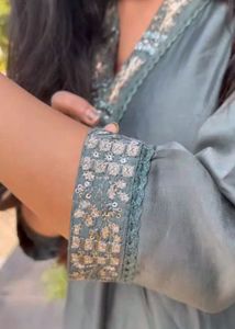 Elegant Embellished Kurta