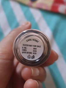 Lakme Forever Matte Foundation