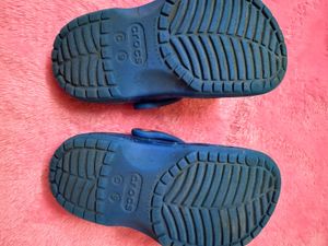 Kids Blue Camo Crocs C9