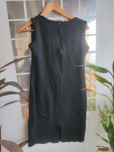 Chic Black &amp; Glittery Dress