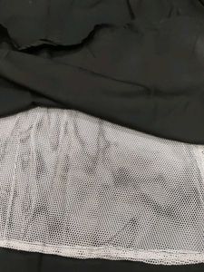 Elegant Black skirt with can ca