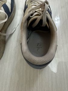 Zara Sneakers For 599