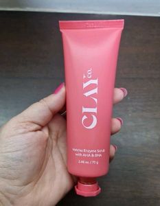Clay Co. Matcha Enzyme Scrub
