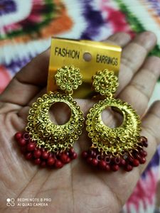 1+1 Traditional Ear Ring Combo In Golden &amp; Red Col