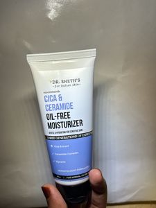 Dr Sheth‘s Cica And Ceramide Oil Free Moisturizer