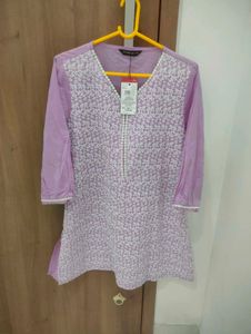 Chic Lavender Embroidered Kurta