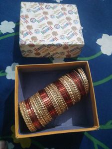 Matel Bangle Sat Nd Beautifull Kurti Combo