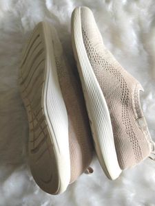 branded sketchers women Shoes