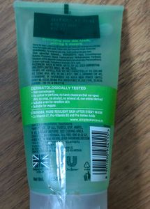 sealed Simple Refreshing Facial Wash