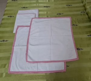4 White Table Covers