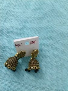 earings