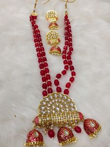 Necklace Set