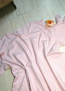 Cute Pink Gingham Puff Sleeve Top