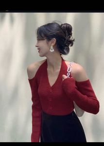 Chic Cut-Out Red Knit Top