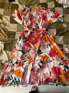 Floral Print Dress - Perfect for Summer!