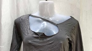 Chic Cut-Out Long Sleeve Top