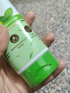 Mamaearth Tea Tree Face Scrub
