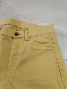 Yellow Classic Fit Trousers/Jeggings