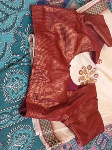 Elegant Cream Saree