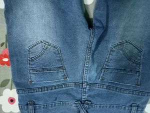 HIGH WAIST DENIM JEANS