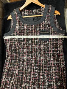 Chic Tweed Sleeveless Mini Dress
