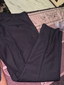 Men's Classic Fit Trousers