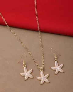 Women Starfish Necklace and Earrings Set